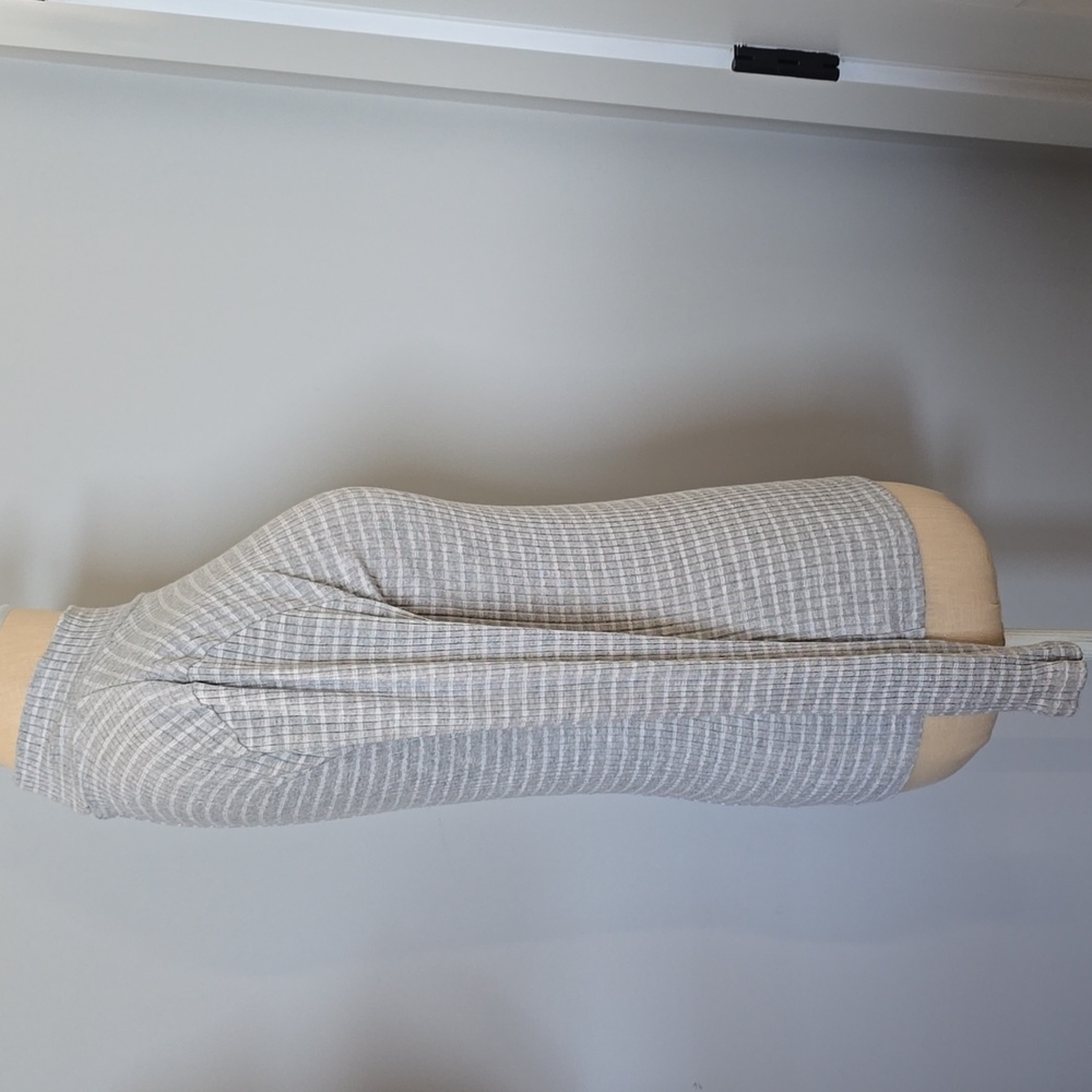 FRAME 70S Long Sleeve Turtleneck - Picture 4 of 8